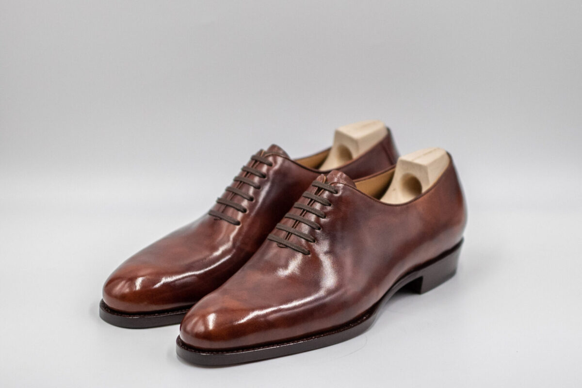 Saint Crispin's 6 eyelets whole cut